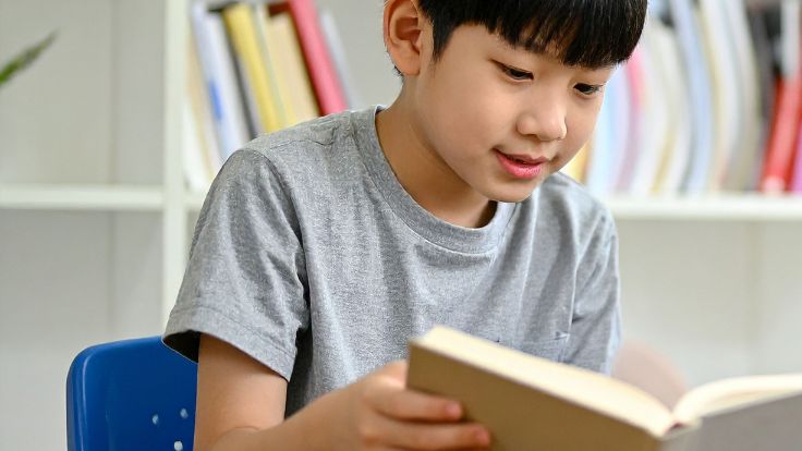 小学生が読書感想文を書く際のコツ！おすすめの本もご紹介