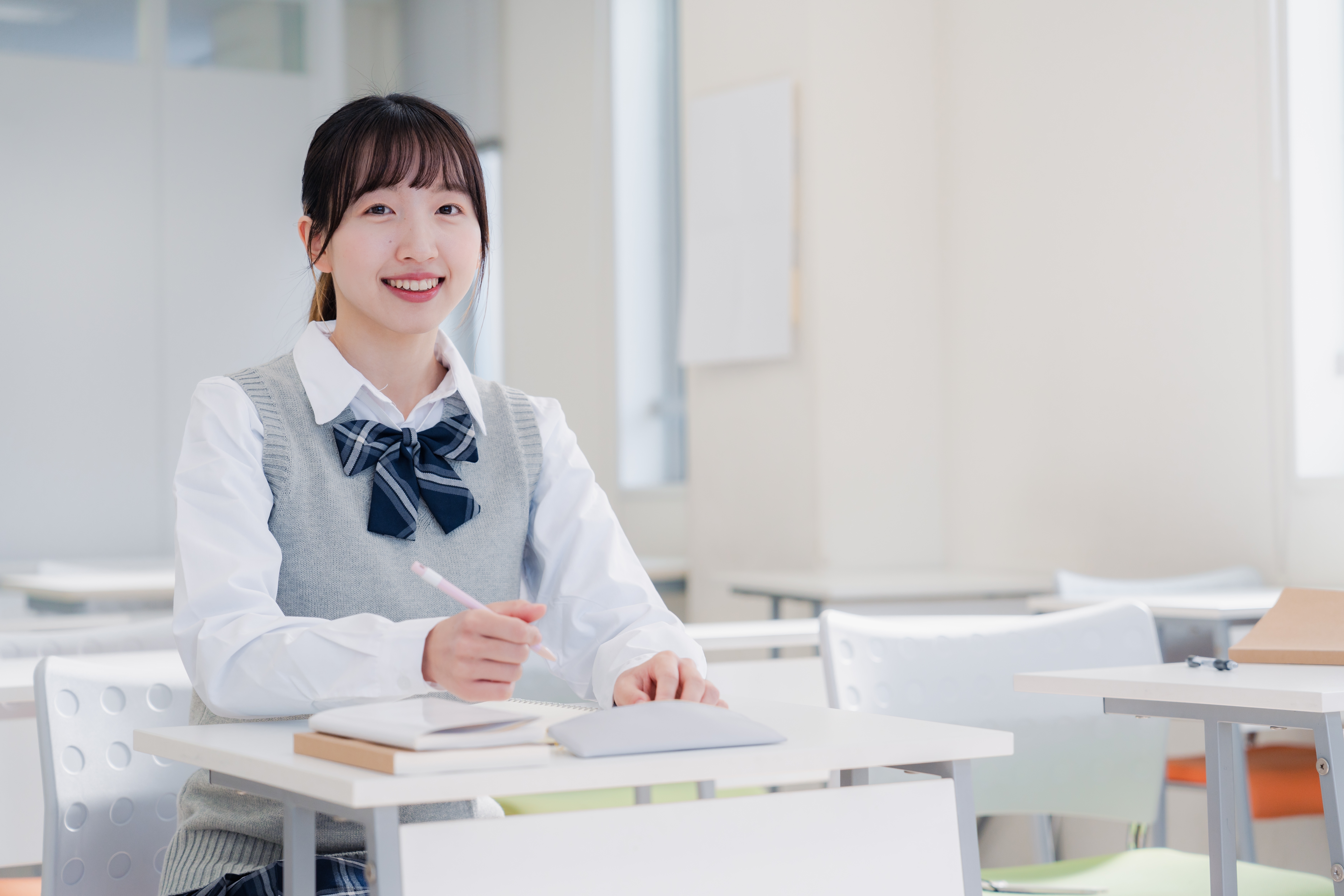 笑顔の女子高生