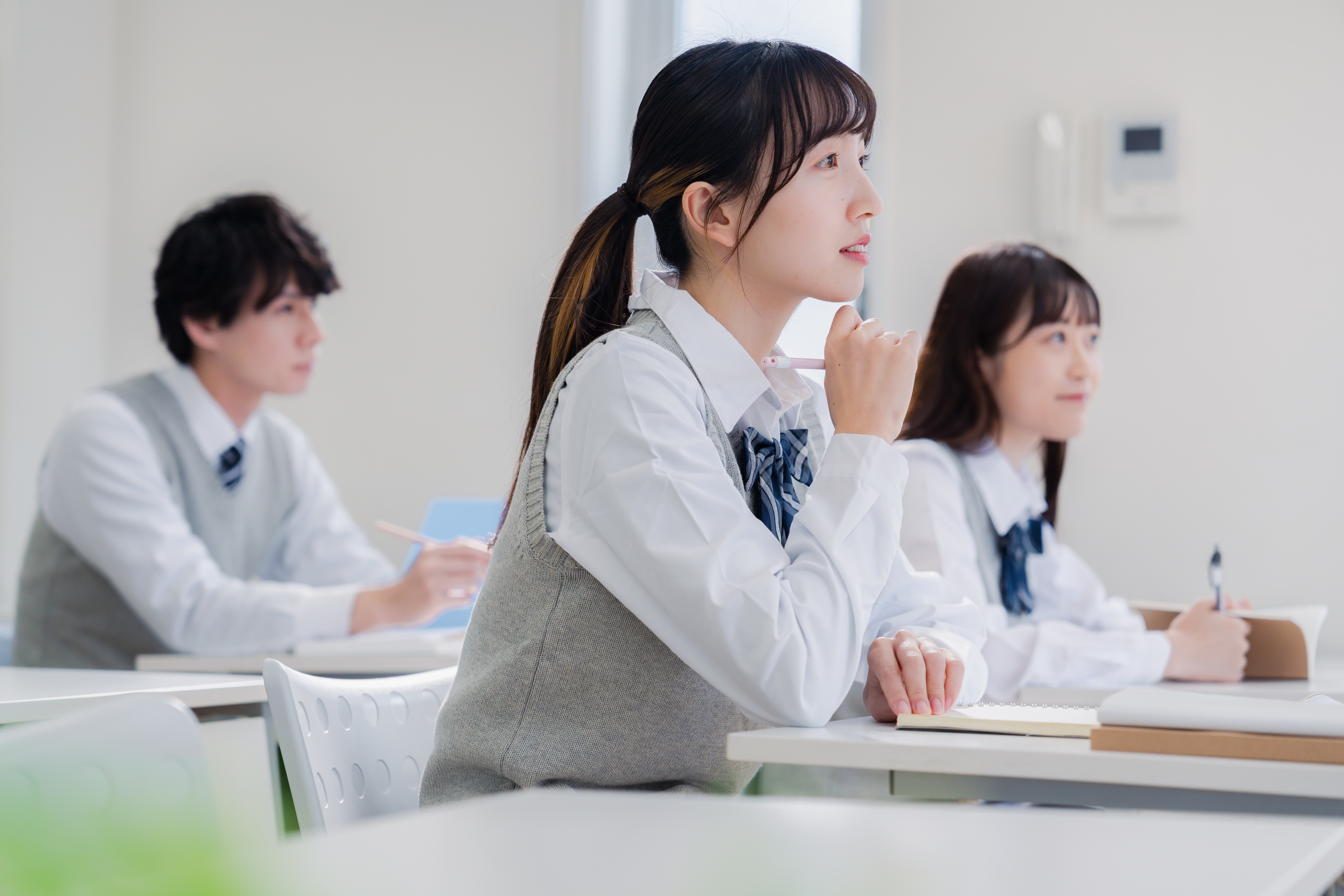 時計を見ながら勉強