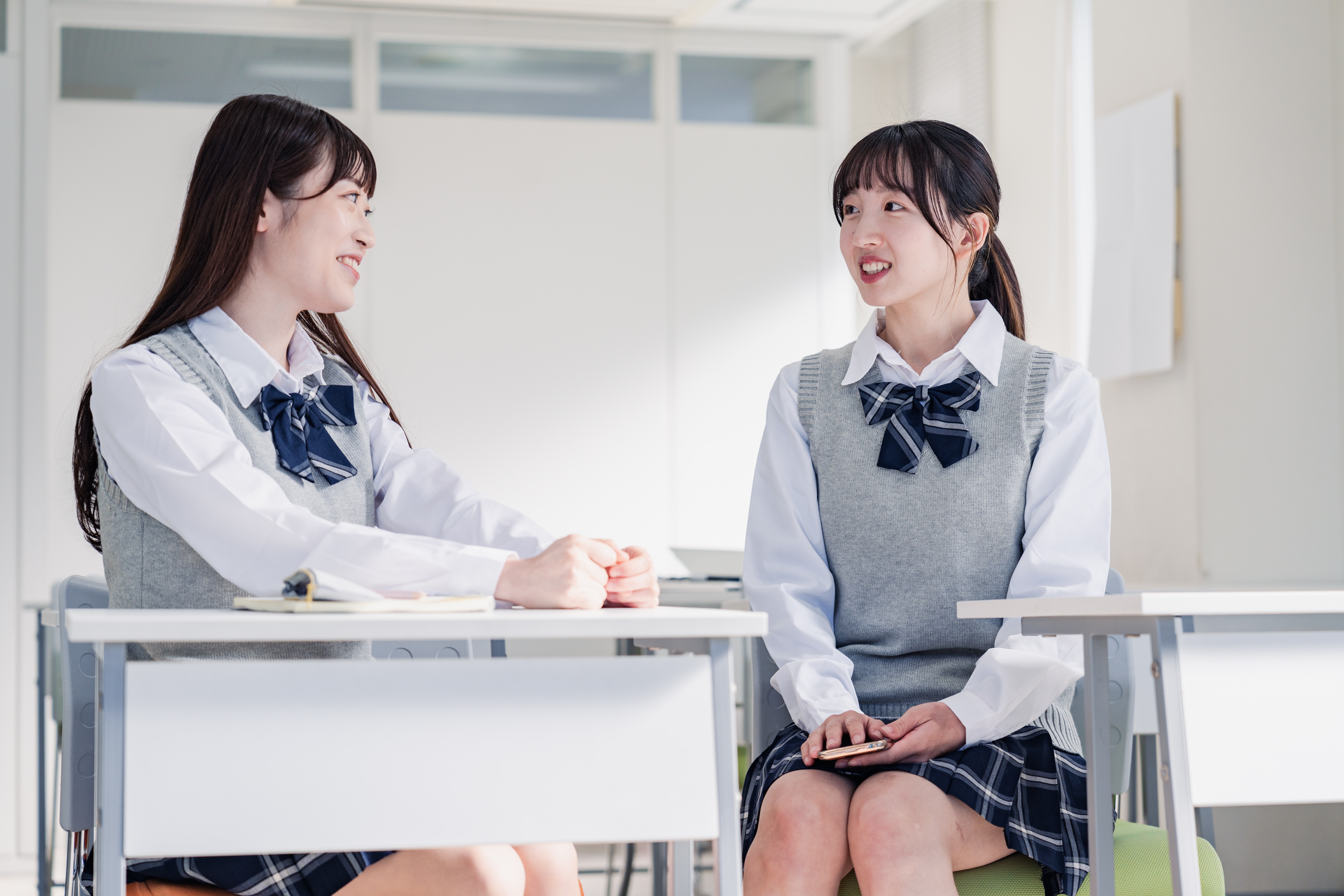 時計を見ながら勉強